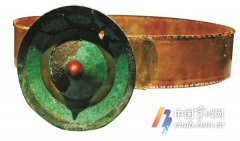邮件从题需说明“用AI让文物动起来+姓名+联系